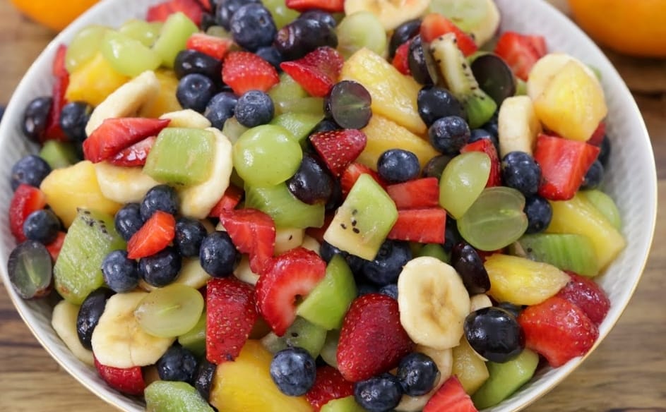 סלט פירות