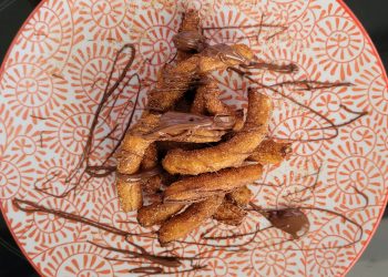 מיוחד לחנוכה: מתכון לצ'ורוס מדהים