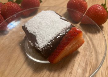 בראוניז שוקולד חלומי וקל להכנה