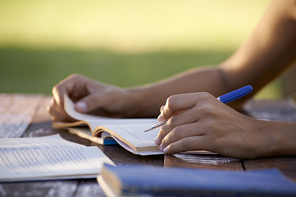 5 טיפים שיכולים לעזור לכם לשפר את הרמה שלכם בעברית