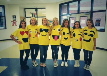 תחפושת אימוג'י לפורים