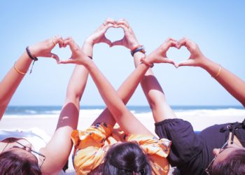 כיף עם חברות