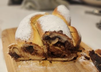 חלה עם שוקולד